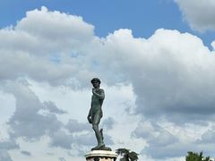 -米开朗琪罗广场