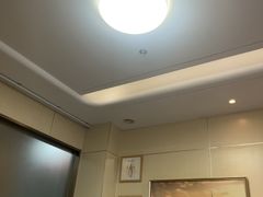 -上海仁爱医院口腔科 · 种植