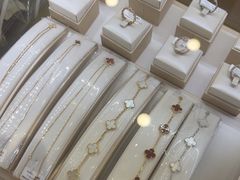-海星奢选二手奢侈品手表包包鉴定回收寄卖(墨玉南路店)