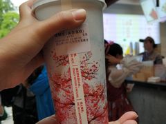 抹茶拿铁-鸡鸣赐茶(鸡鸣寺路店)
