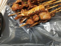 -鱿遍天下·20年夜宵地标大排档(东风路店)