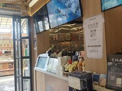 -霸王茶姬(南强街店)