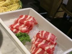 -尚尚仙·酸汤猪手·猪肚鸡火锅(华联万柳购物中心店)