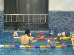 -齐岸健身(花园城店)