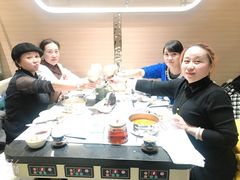 -红鼎豆捞·非遗鲍皇汤火锅(宝丰路店)