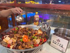 -老唐三下锅 ·张家界地标美食(溪布街店)