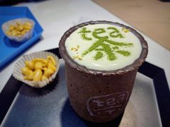 饼干杯奶盖茶-茶是一枝花泡茶店