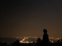 -鬼笑石后山停车场