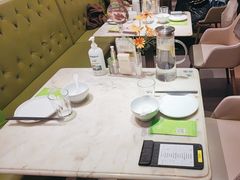 -汤城小厨•粤菜•靓汤(西直门凯德MALL店)