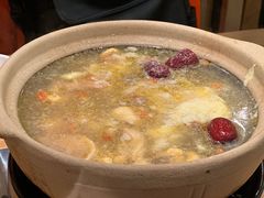 飘香榴莲鸡煲-邹开喜·炭炉鸡煲·海鲜火锅(虹口足球场店)