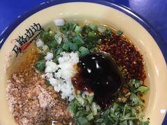 -马路边边串串香(一匡街店)