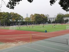 -武汉大学风雨操场