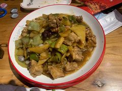 油豆角炖排骨土豆-小俩口烧烤东北菜(双井店)