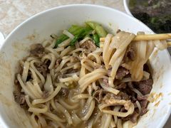 -华威达牛庄(黄埔大道西店)