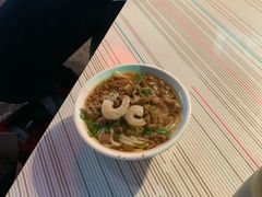 -六合夜市