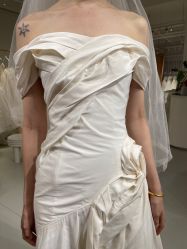-GODDESS WHITE婚纱礼服(鹏城动力大厦店)