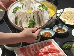 -鲜入唯煮·港式海鲜牛肉火锅(金宝街店)