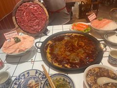 -旧街市鲜货老火锅(大光路店)