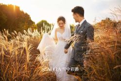 -雪中彩影婚纱摄影·微光艺术中心