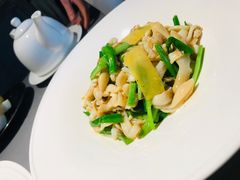 姜葱炒北海圣子王-徐记海鲜(汉城湖|太奥店)