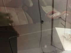 -鲨鱼皮汽车凹陷玻璃修复(静安店)