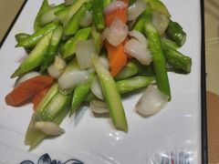 -然一素食餐厅(马利来广场店)