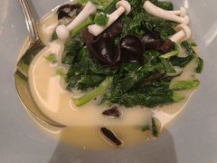 -湖影中餐厅·南京金茂威斯汀大酒店