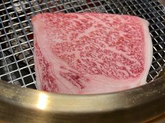 -铭牛烧肉·和牛海鲜自助(高新月牙湖店)