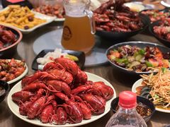 -巴厘龙虾·榜首油焖大虾(音乐学院·沿江酒馆店)
