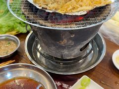 -韩风烤牛肉冷面店