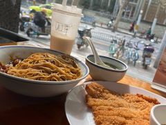 -君东记本帮面馆(天钥桥路店)