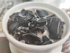 椰汁龟苓膏-周大娘牛乳(旧寨古村总店)