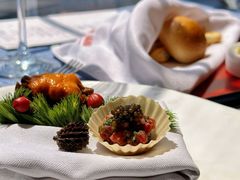 -弦月窗LUNETTE BY AMANDA(复兴路店)