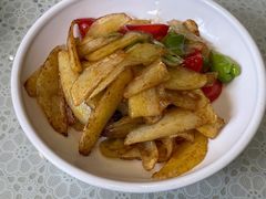 地三鲜-满旗楼 北京烤鸭·涮羊肉火锅(武昌店)