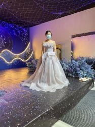 -伯瓷皇后婚纱艺术空间