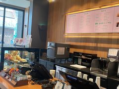 -星巴克(汕尾信利城市广场店)