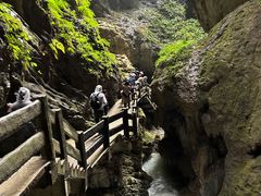 -龙水峡地缝景区