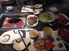 -阪尚皇·原切牛排·烤肉火锅自助(北京路店)