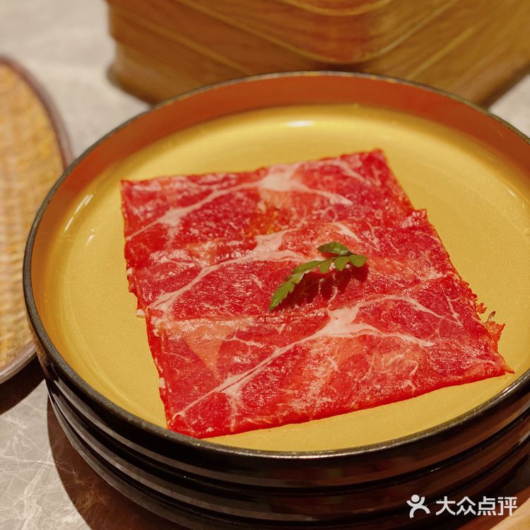 一绪·寿喜烧和牛的诱惑 无限畅吃刺身水果海鲜