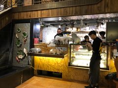 -more than meow吴止猫主题餐厅(承德 中船汇店)