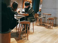 -星巴克臻选(济南恒隆店)