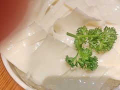 -佬土鹅肠火锅(解放路店)
