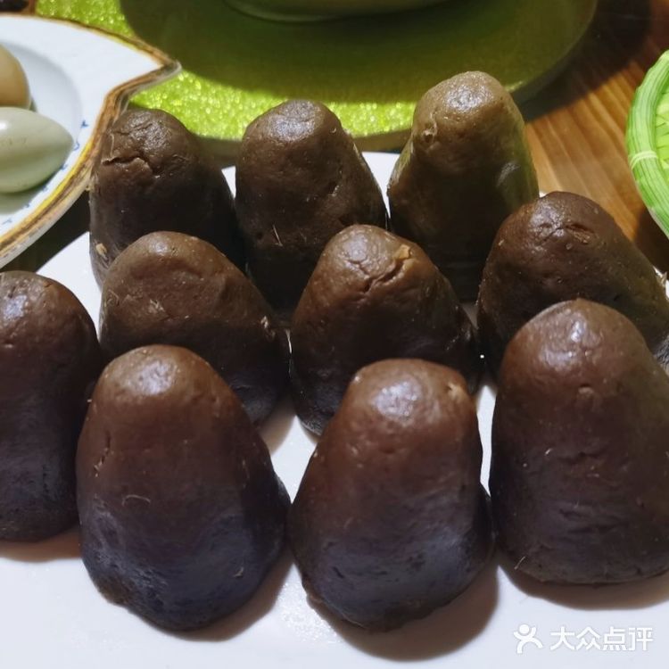 好客山东，椿树沟中，农家乐大餐！