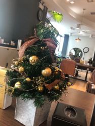 -意廊 Hair Salon
