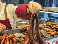 -老鼎万春卤菜(五代传承创始老店)