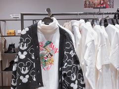 -URBAN REVIVO(西安Momopark店)