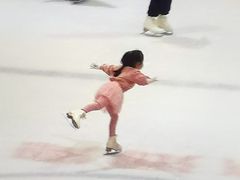 -正佳冰河湾真冰滑冰场