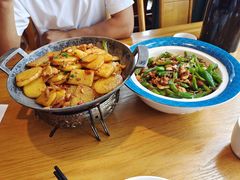 -红果树(江光店)