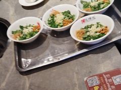 -忘情水鱼头·鲜鱼火锅(滨江中路店)