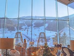 -中旅松花湖滑雪场